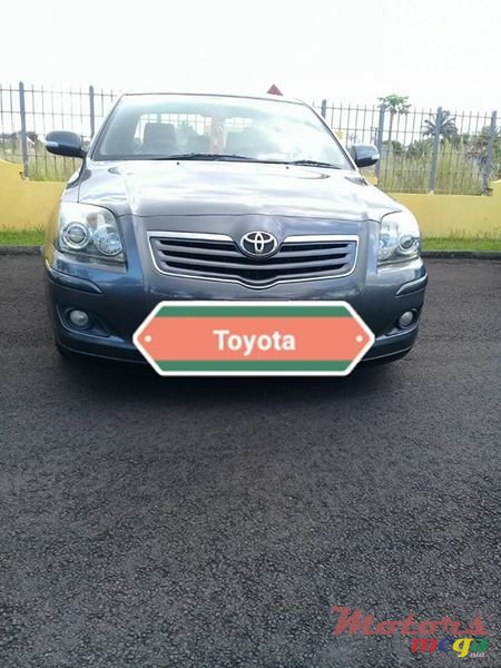 2008' Toyota Avensis photo #7