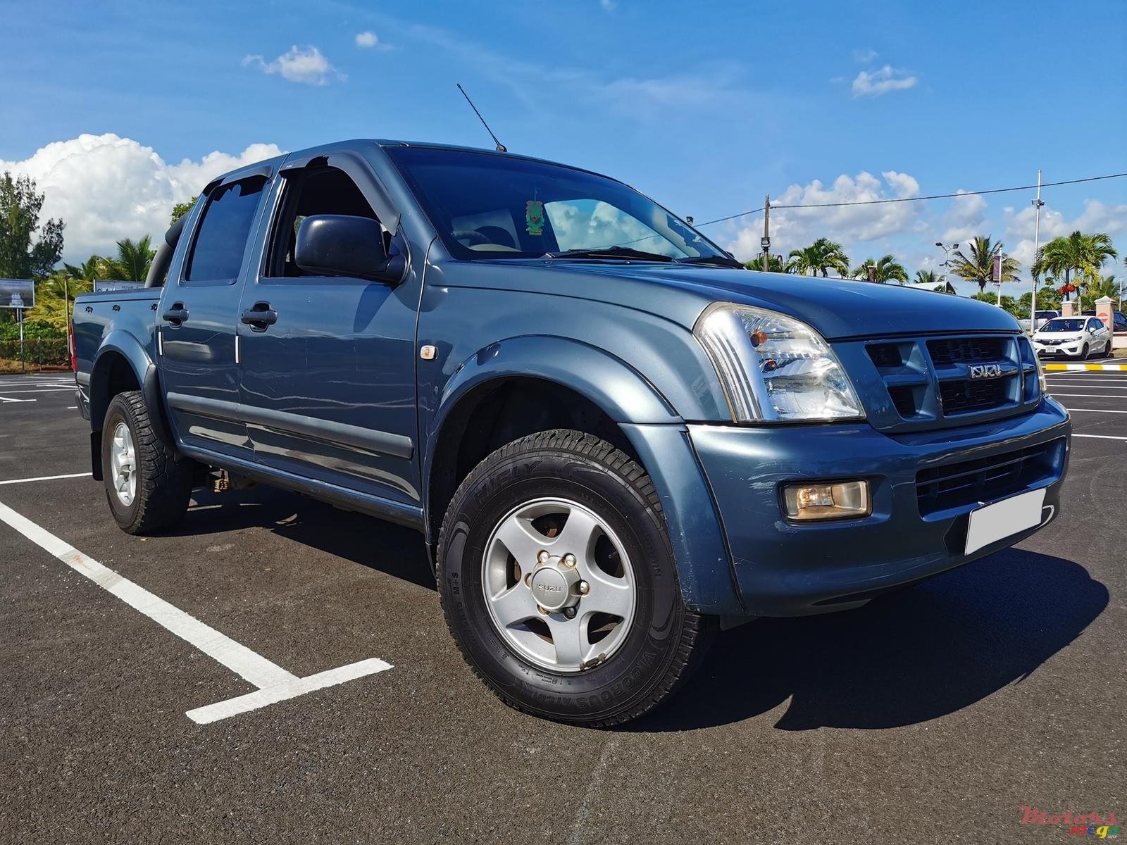 2007' Isuzu D-Max KB 250 photo #2