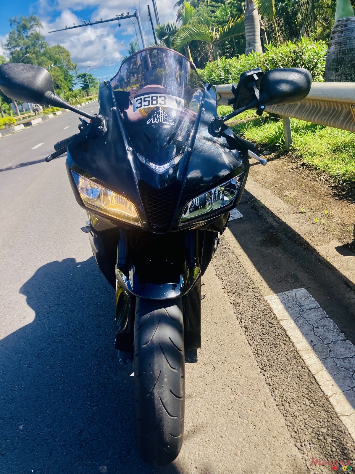 2010' Honda CBR600RR LIMITED EDITION photo #3