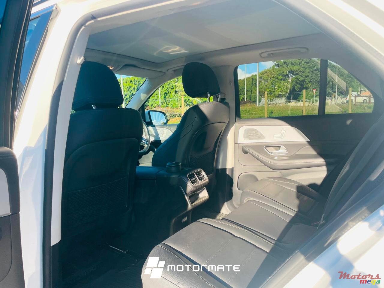 2021' Mercedes-Benz GLE 350 DE photo #4