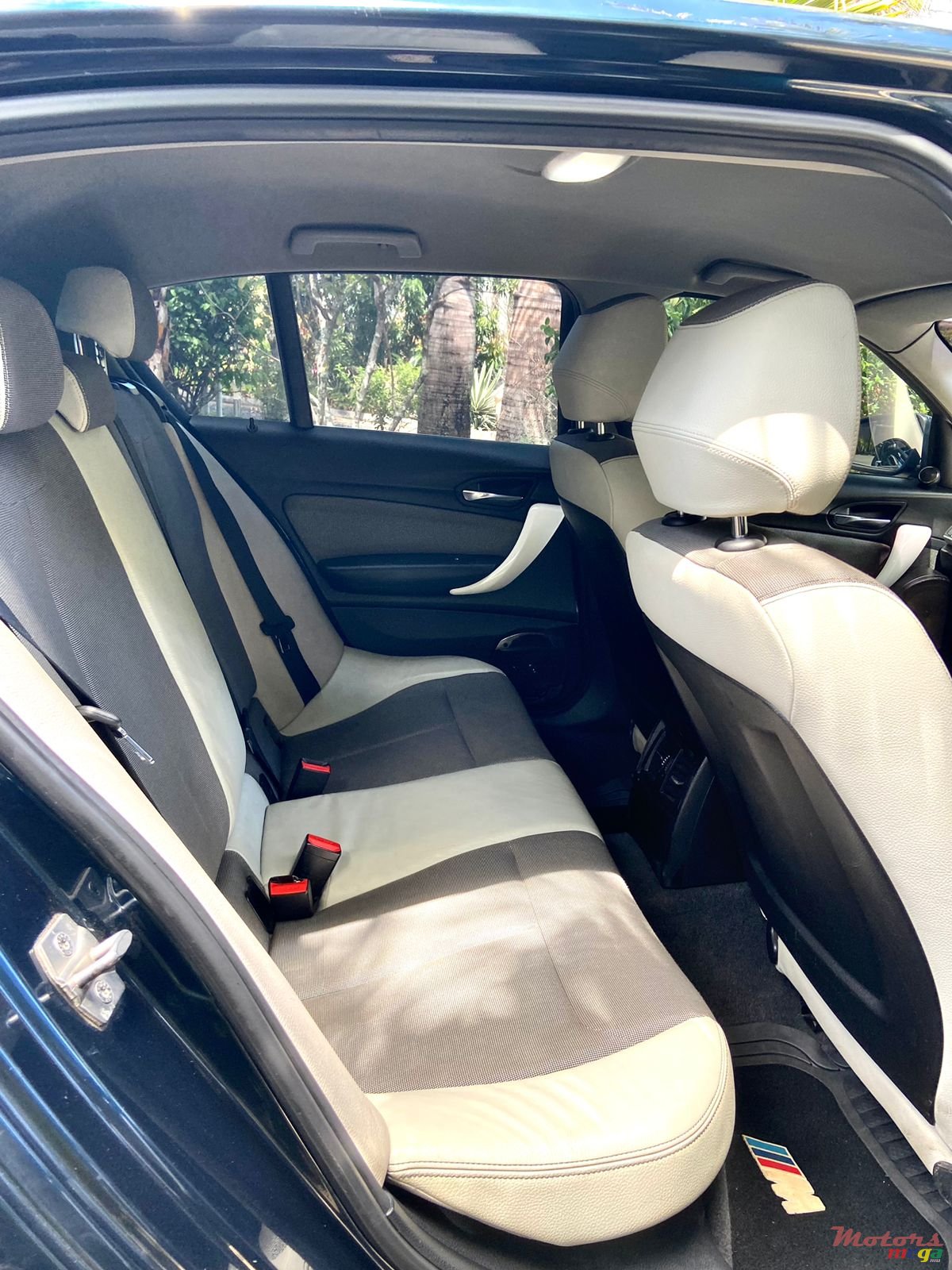 2012' BMW 116 photo #6