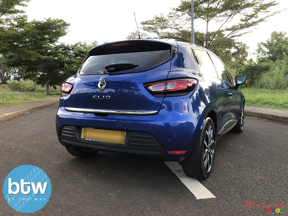 2019' Renault Clio photo #3