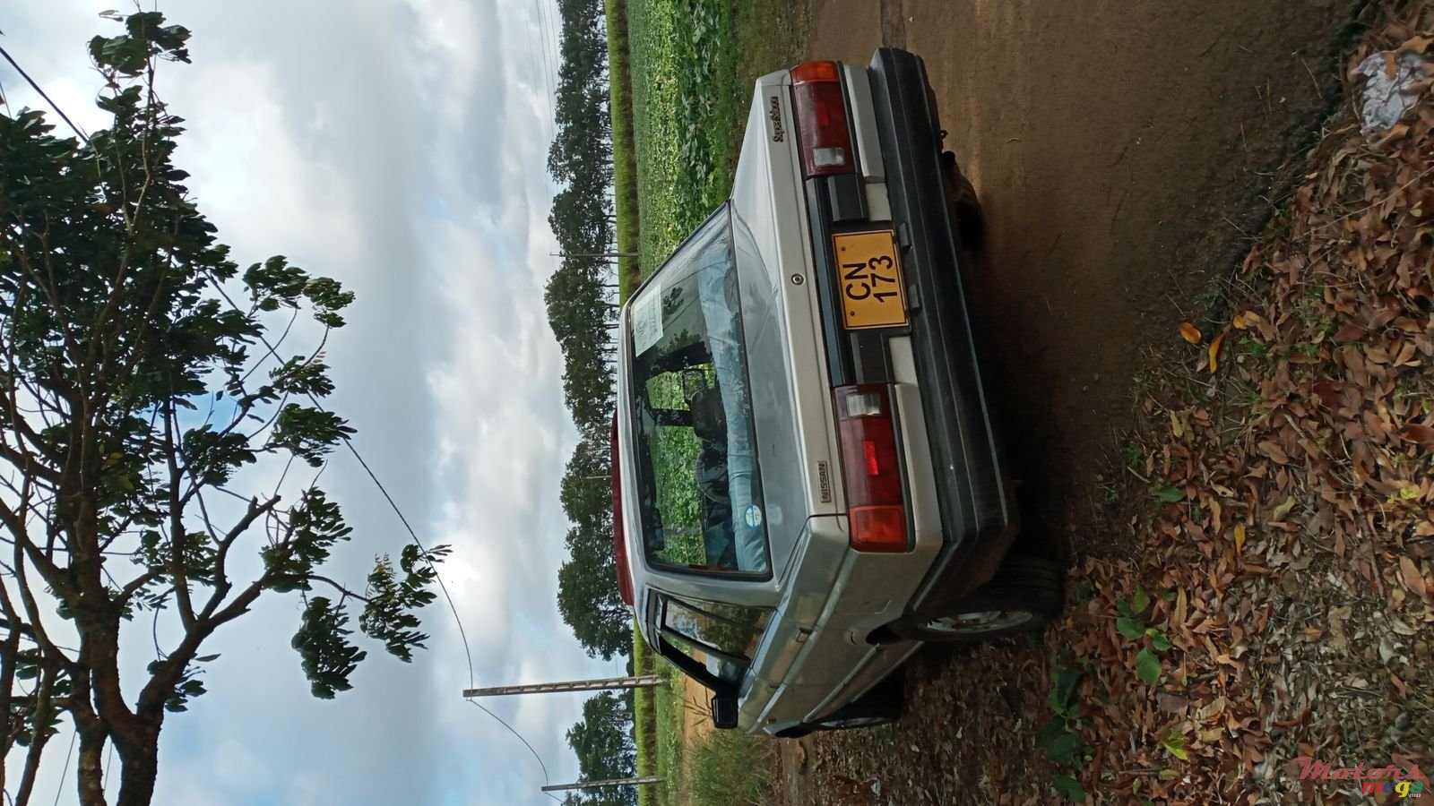 1987' Nissan Sunny B12 photo #2