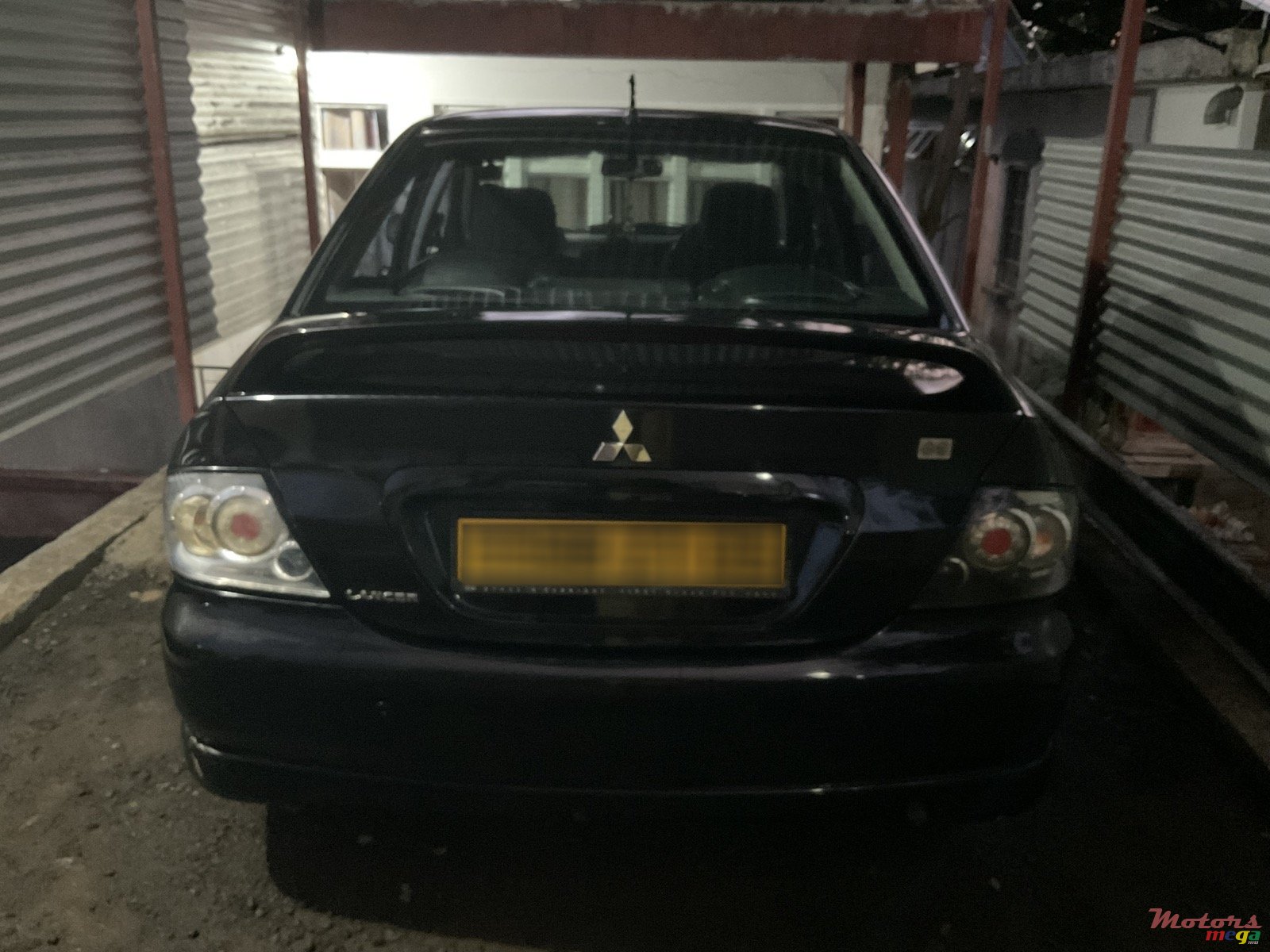 2005' Mitsubishi Lancer photo #3