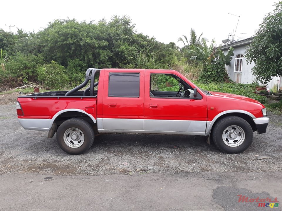 1999' Isuzu KB Series photo #1