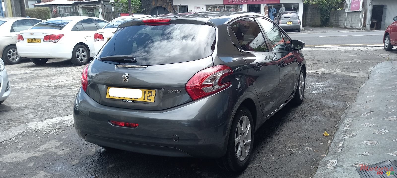 2012' Peugeot 208 photo #4