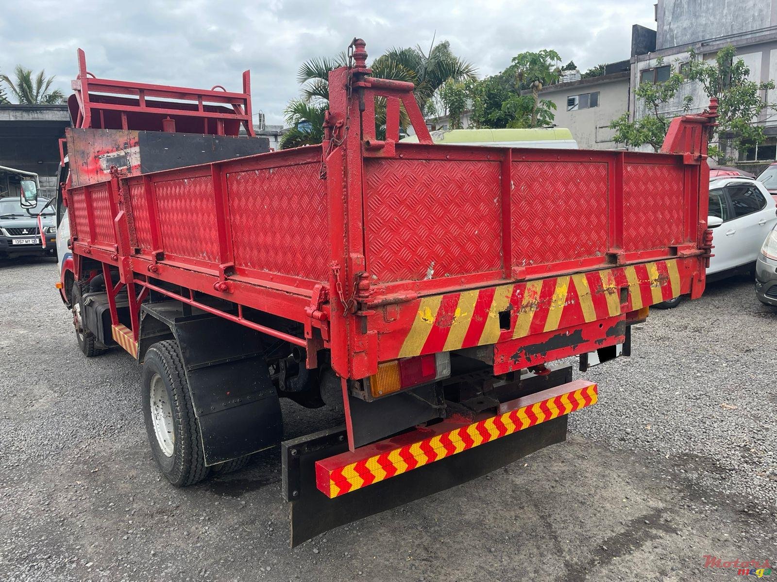 1990' Daihatsu V119 photo #7