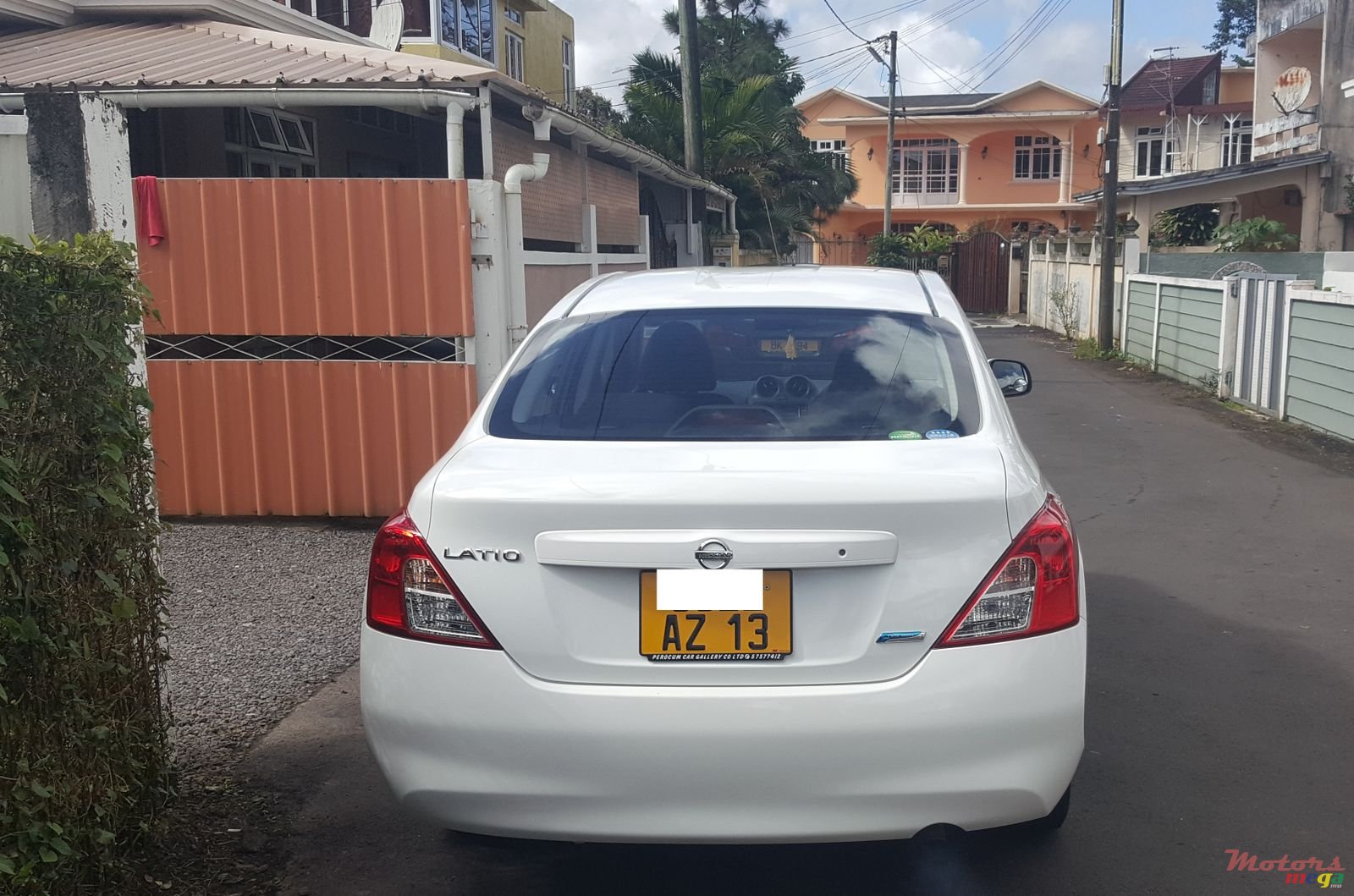 2013' Nissan Almera photo #5