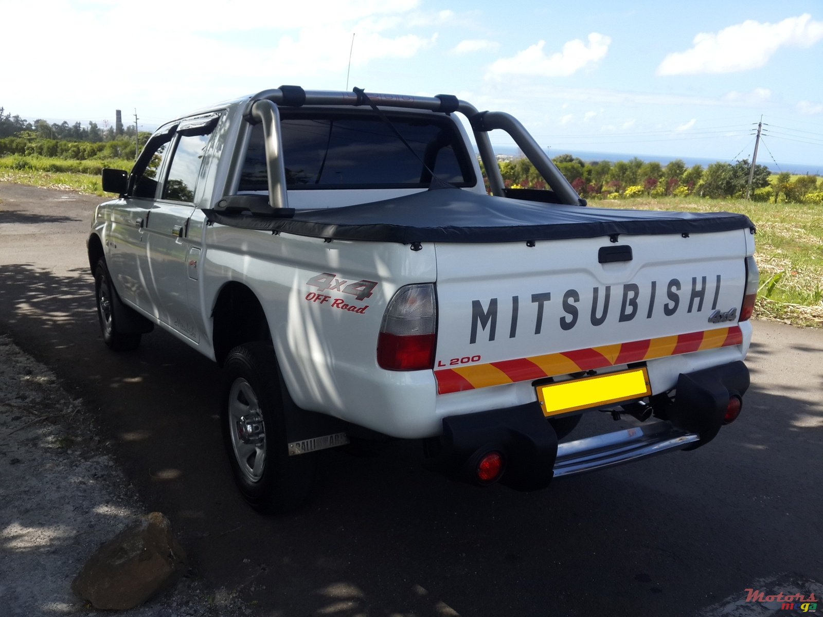 2008' Mitsubishi L200 (4x4) photo #4