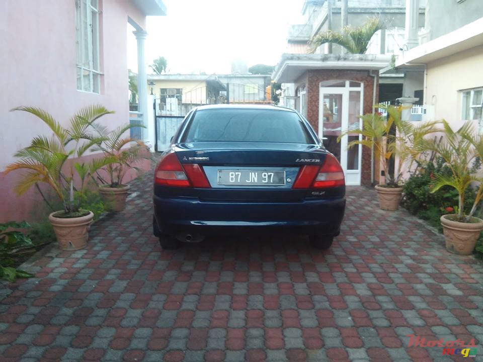 1997' Mitsubishi Lancer photo #2