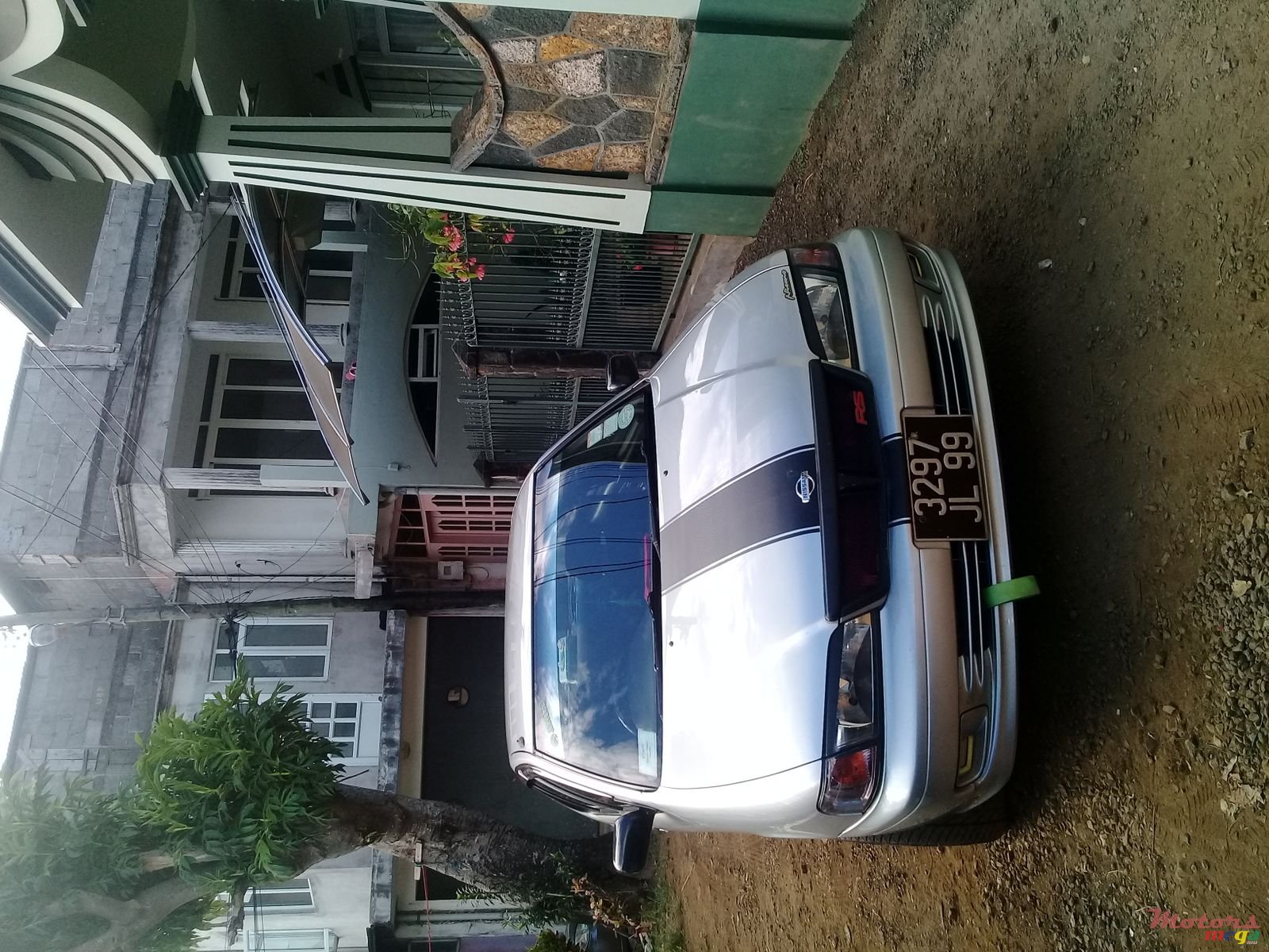 1999' Nissan Sunny B14-Elegance photo #3