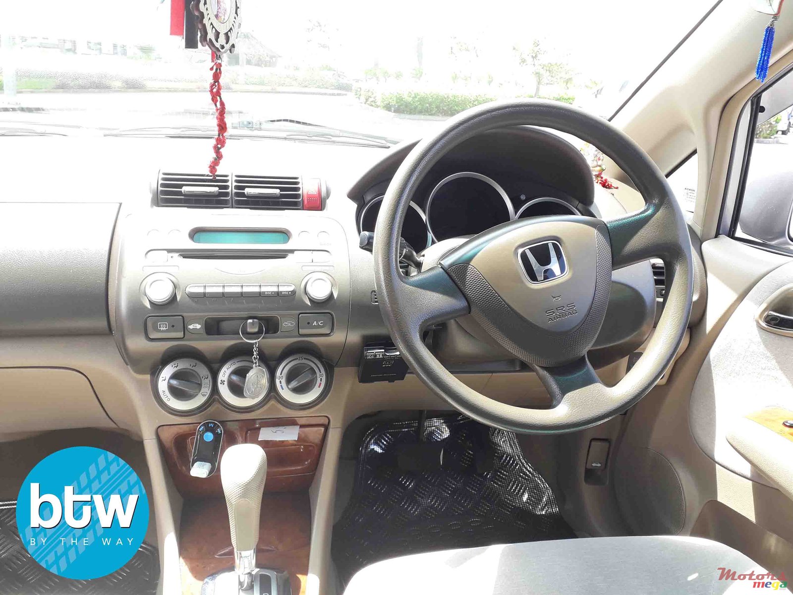 2007' Honda City photo #6