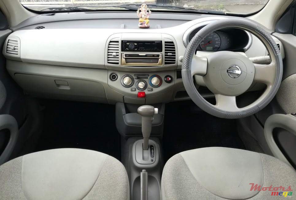 2004' Nissan March photo #5