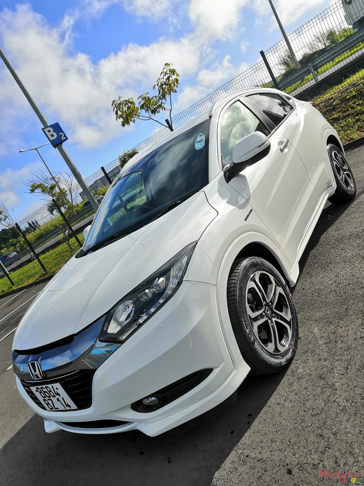 2014' Honda Vezel Z package photo #2