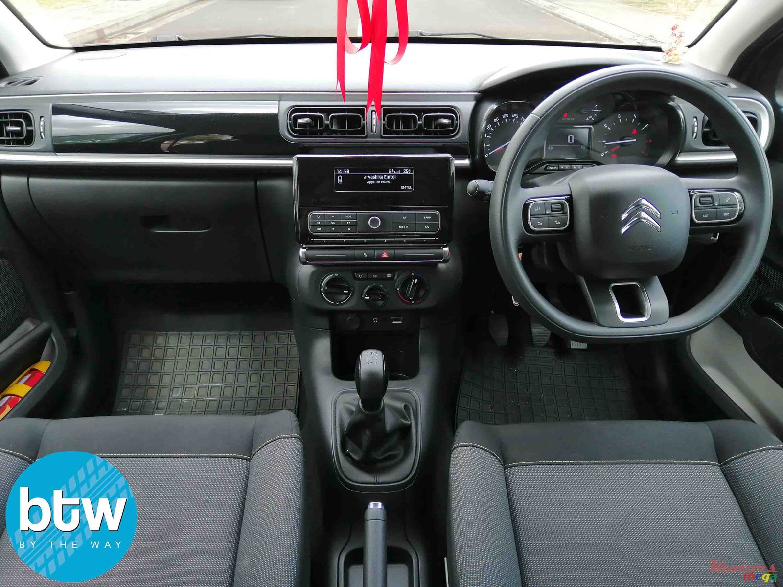 2019' Citroen C3 photo #6