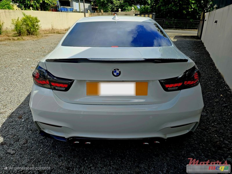 2015' BMW 420 M4 photo #3