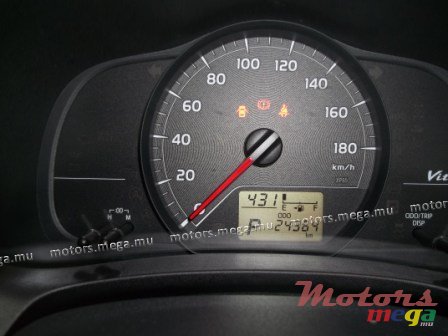 2012' Toyota photo #3