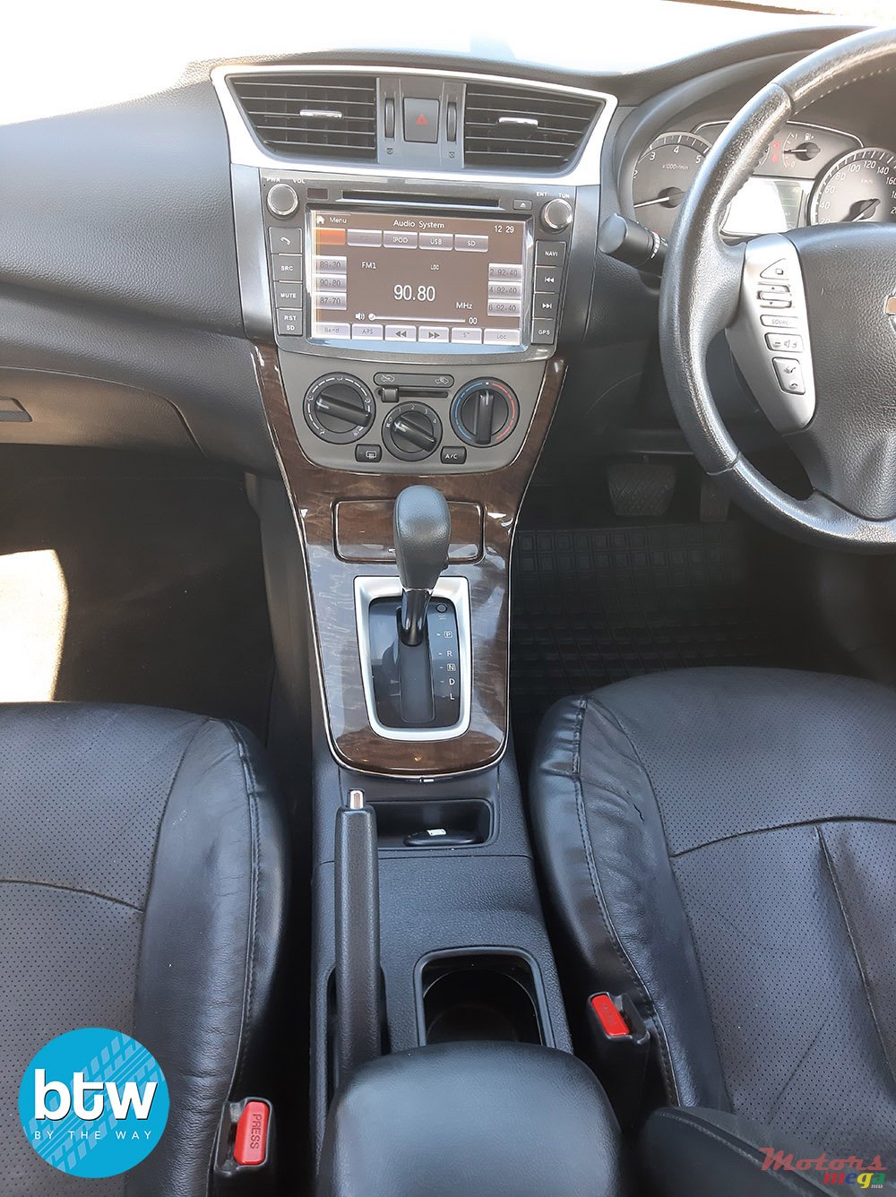 2015' Nissan Sentra photo #5