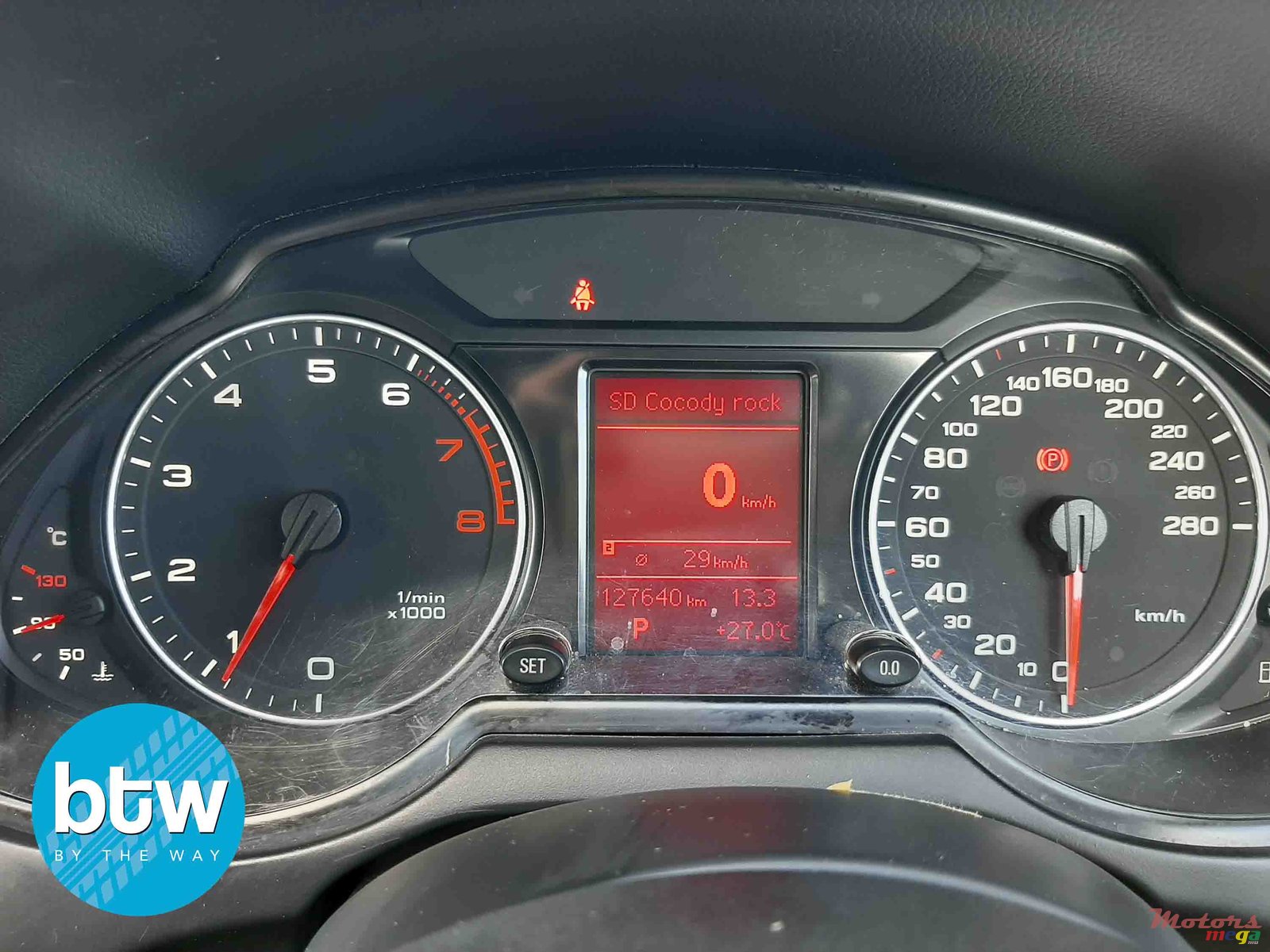 2012' Audi Q5 photo #7