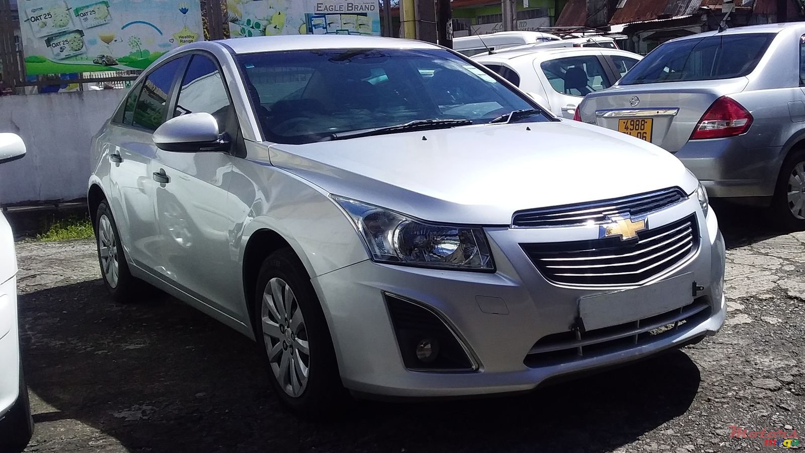 2013' Chevrolet Cruze photo #2