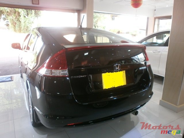 2011' Honda Insight Hybrid photo #3