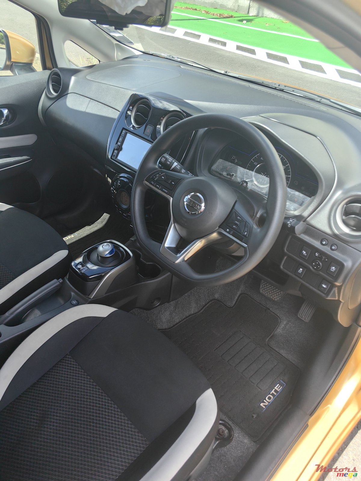 2019' Nissan Note E-Power photo #5