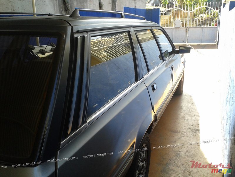 1992' Peugeot photo #2