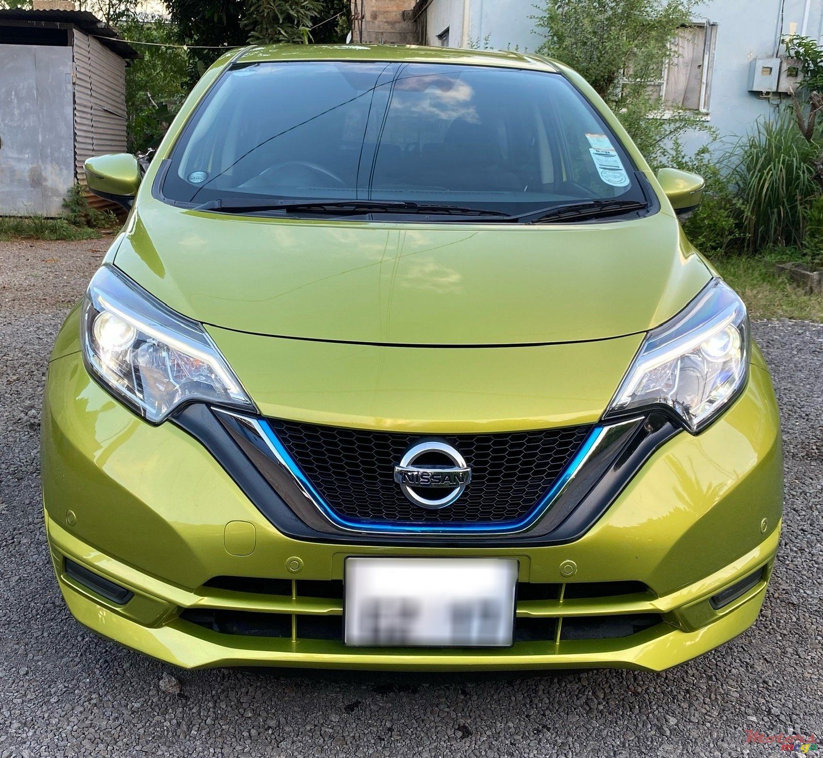 2017' Nissan Note E-Power photo #1