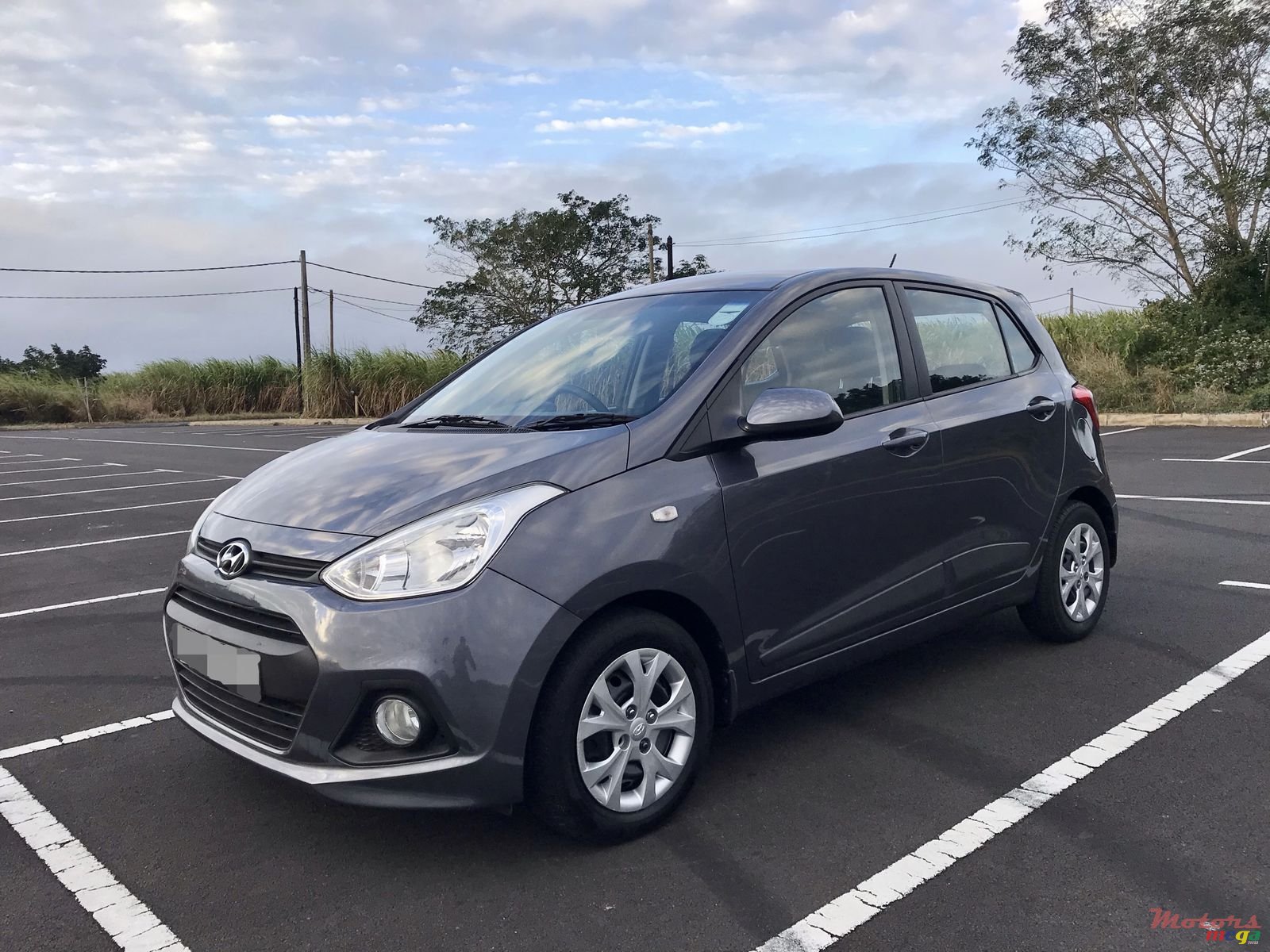 2014' Hyundai photo #2