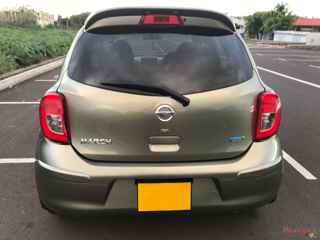 2014' Nissan March photo #2