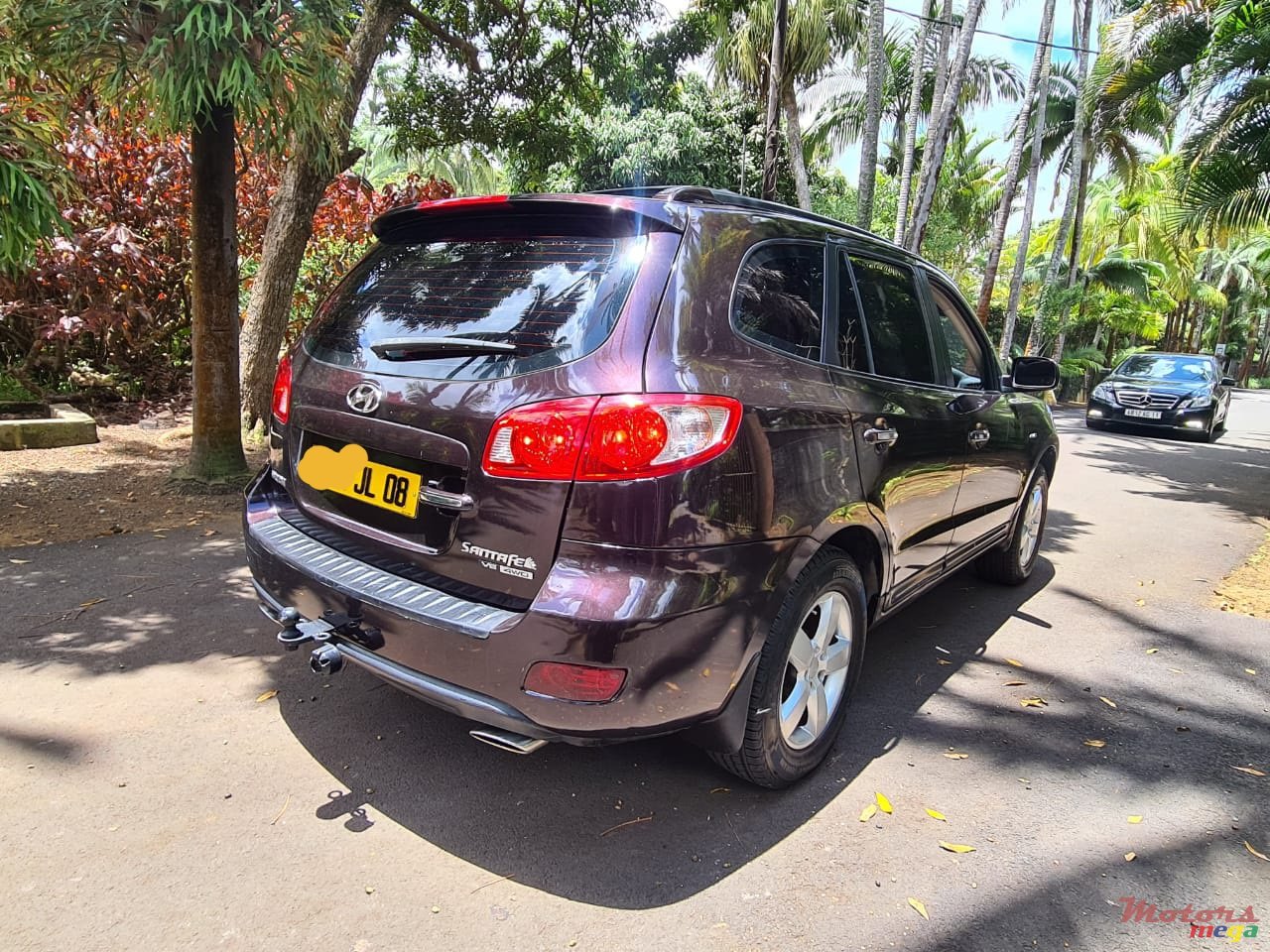 2008' Hyundai Santa Fe photo #2