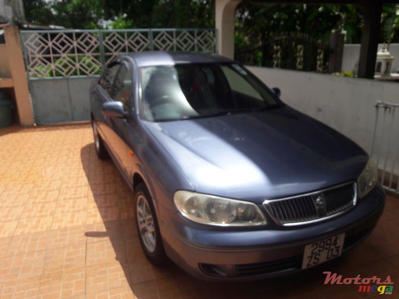 2003' Nissan Sunny photo #1