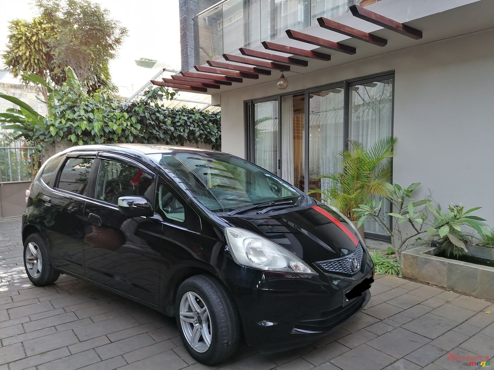 2011' Honda Fit photo #1