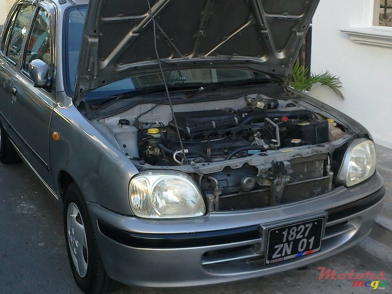 2001' Nissan Micra photo #3