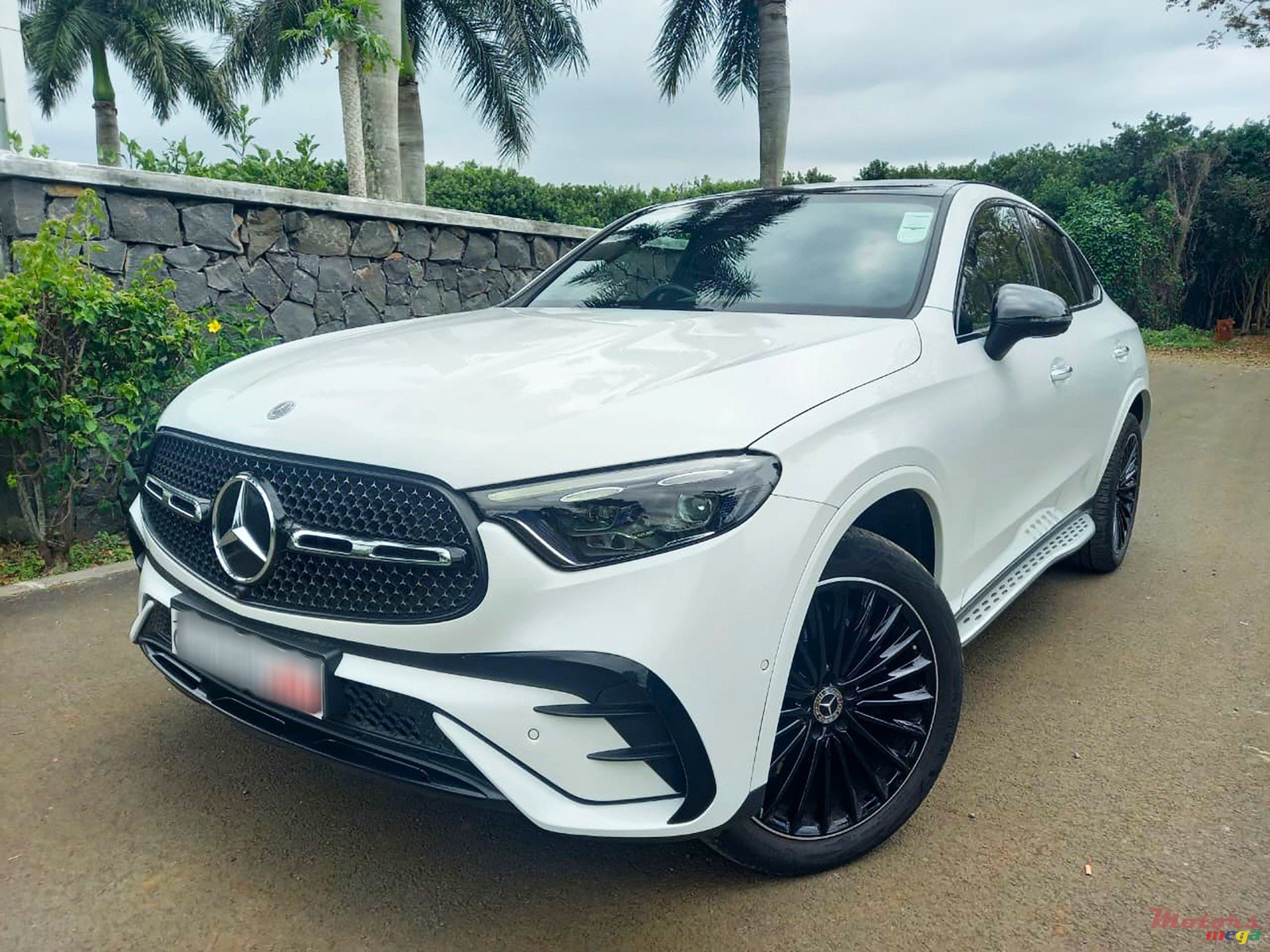 2024' Mercedes-Benz GLC 300 Coupé 4matic AMG 2.0 photo #1