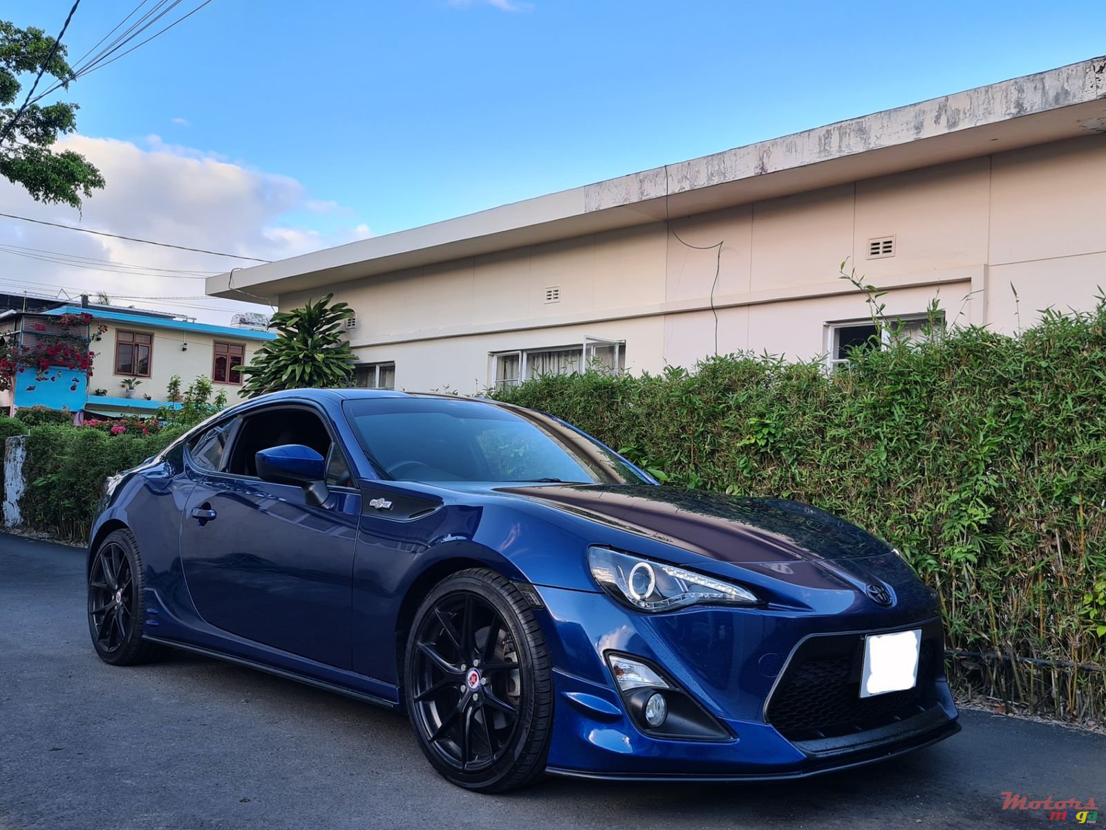 2013' Toyota GT86 photo #1