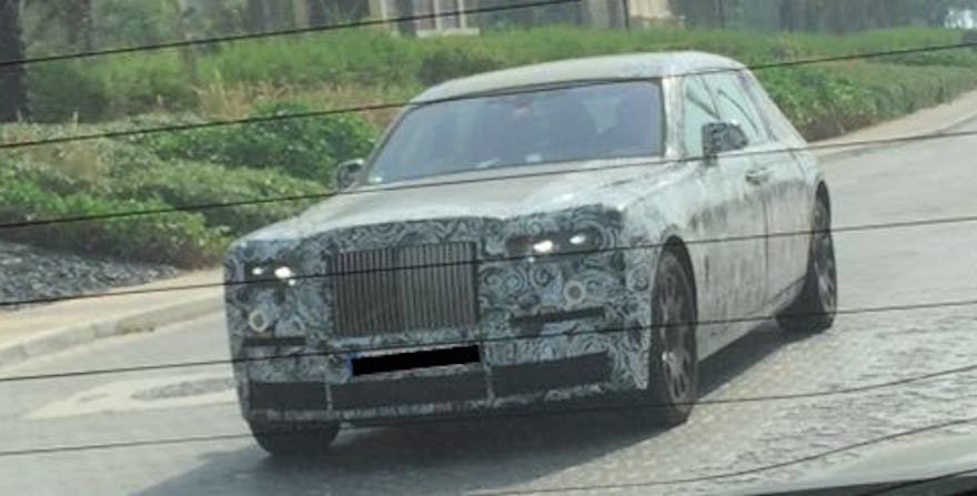 2018 Rolls Royce Phantom spied