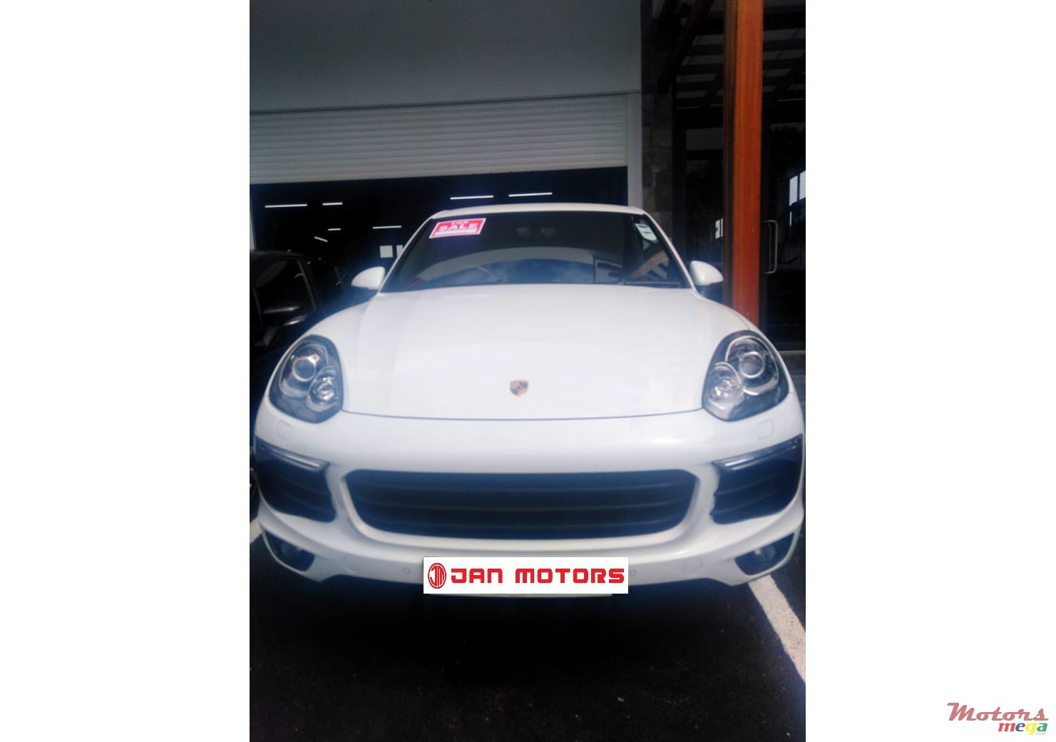 2016' Porsche Cayenne photo #4