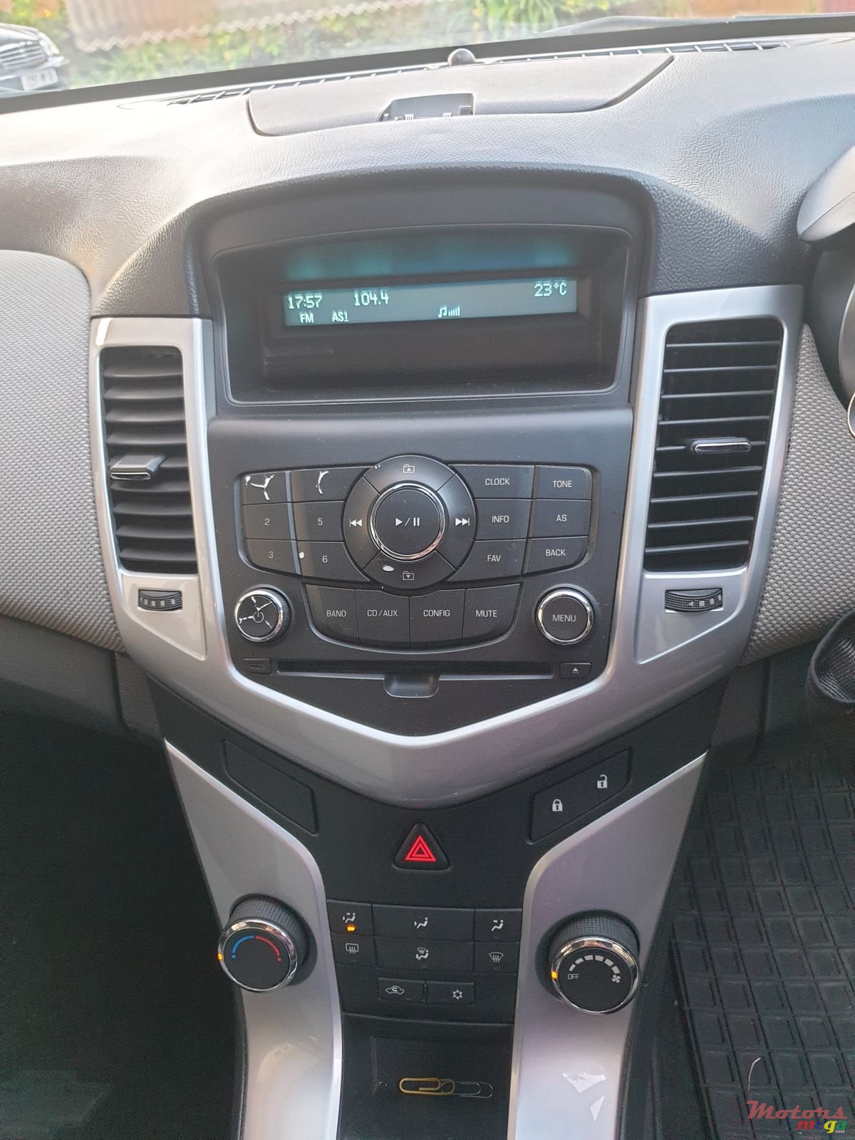 2013' Chevrolet Cruze photo #4