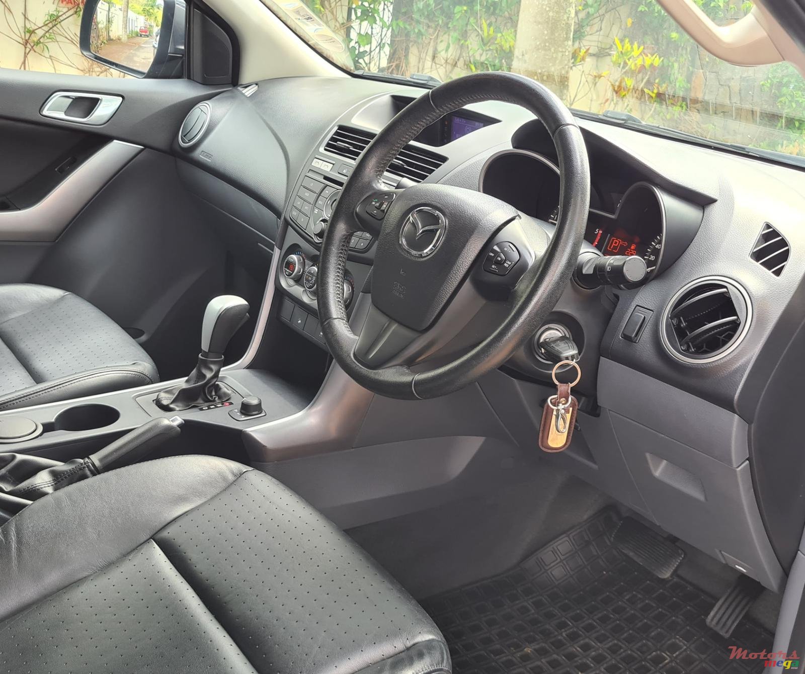 2019' Mazda BT50 4x4 automatic 3.2 photo #6