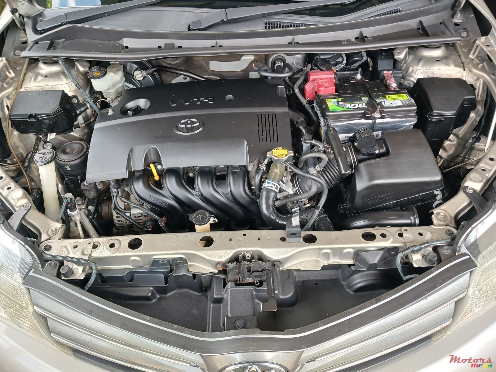 2013' Toyota Axio photo #4