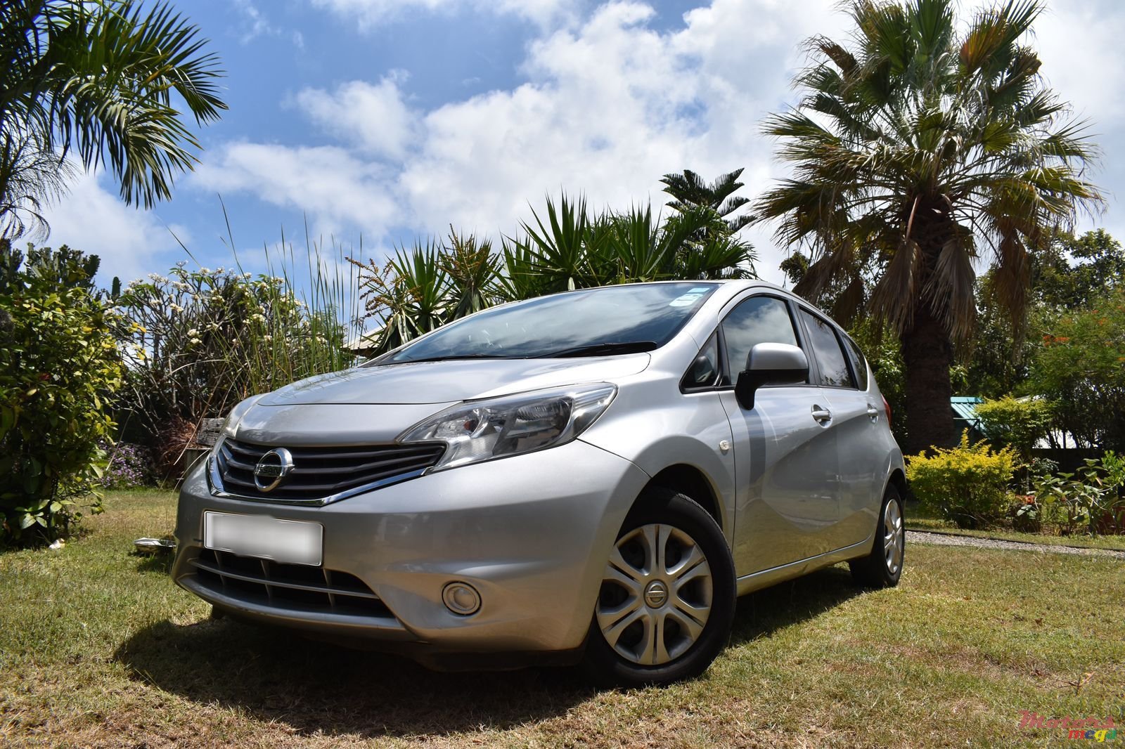 2013' Nissan Note photo #1