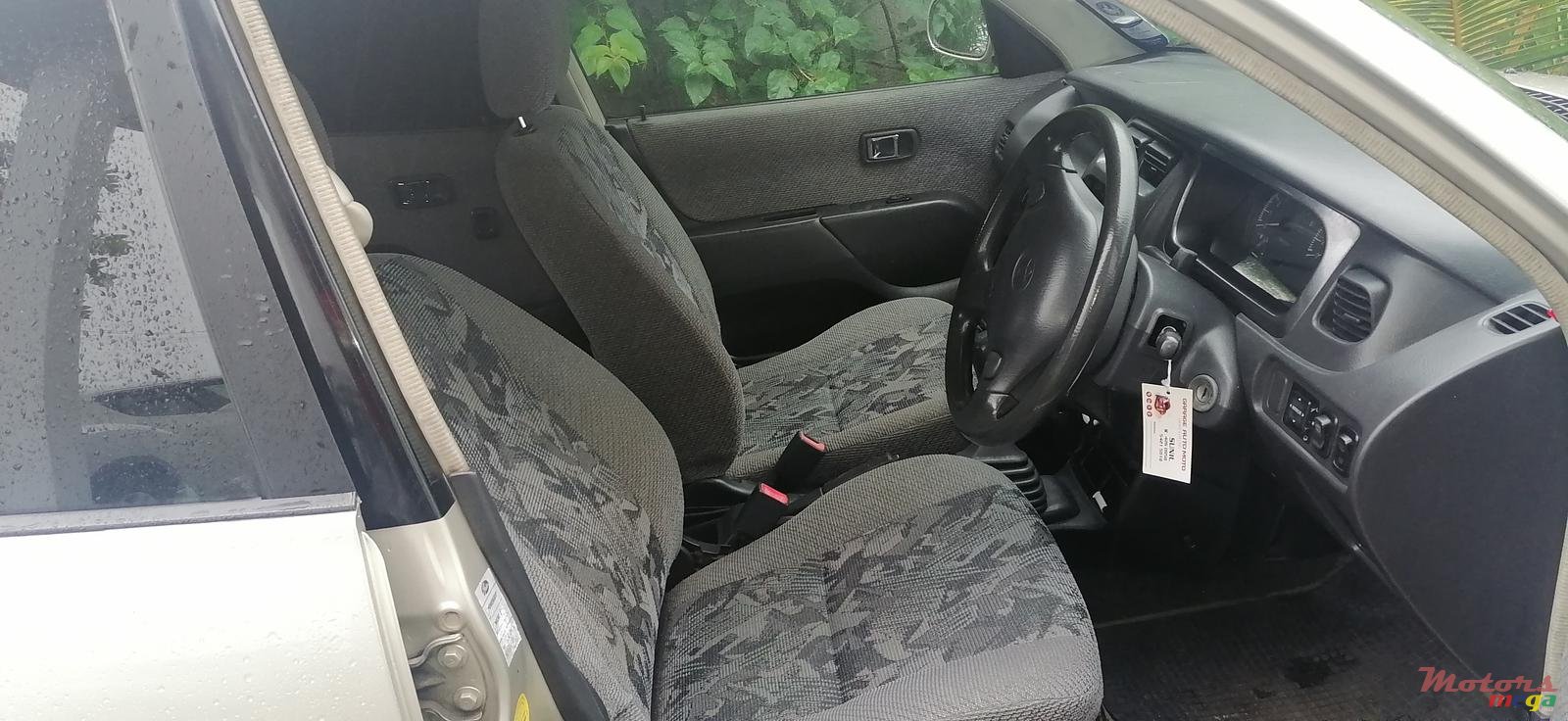 1999' Toyota photo #4