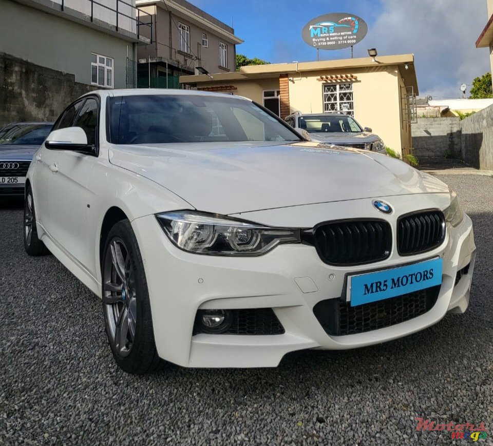 2016' BMW 318 photo #6