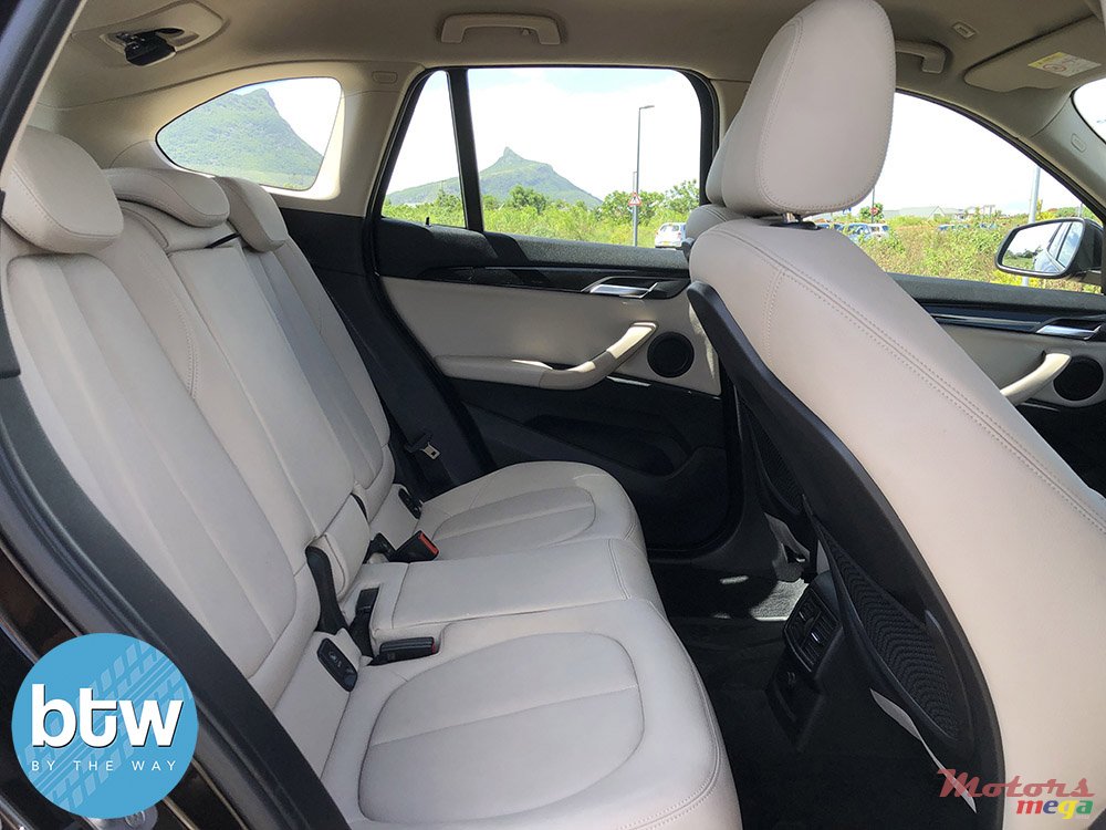 2018' BMW X1 photo #7