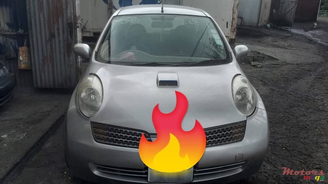 2004' Nissan March photo #1