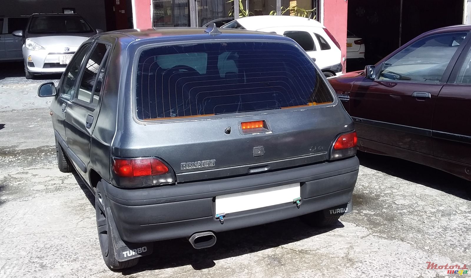 1997' Renault Clio photo #1