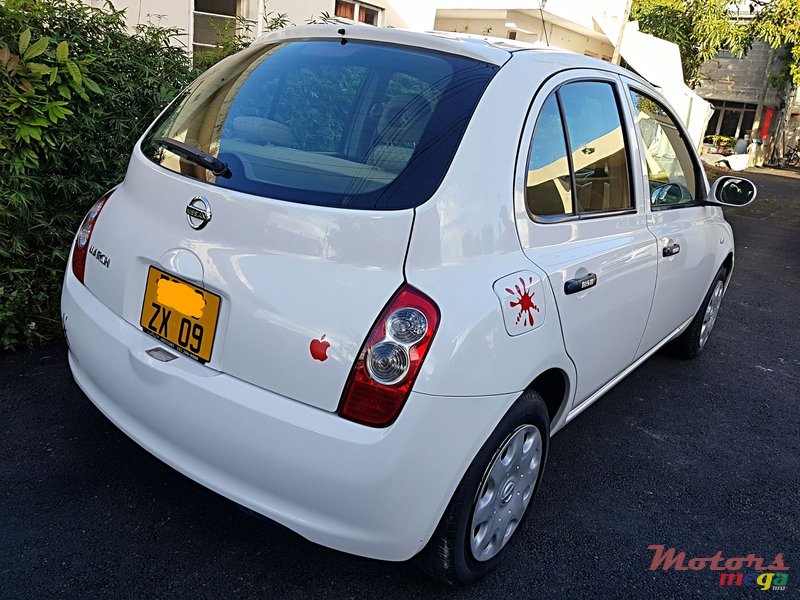 2009' Nissan March automatic photo #4