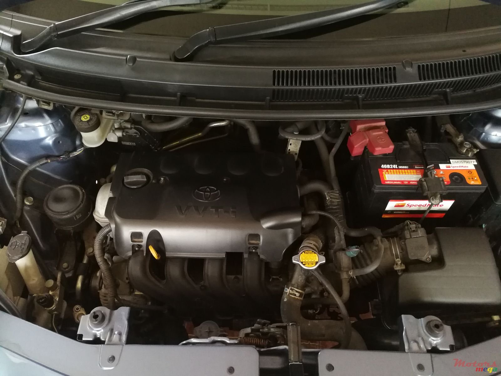 2012' Toyota Yaris photo #2