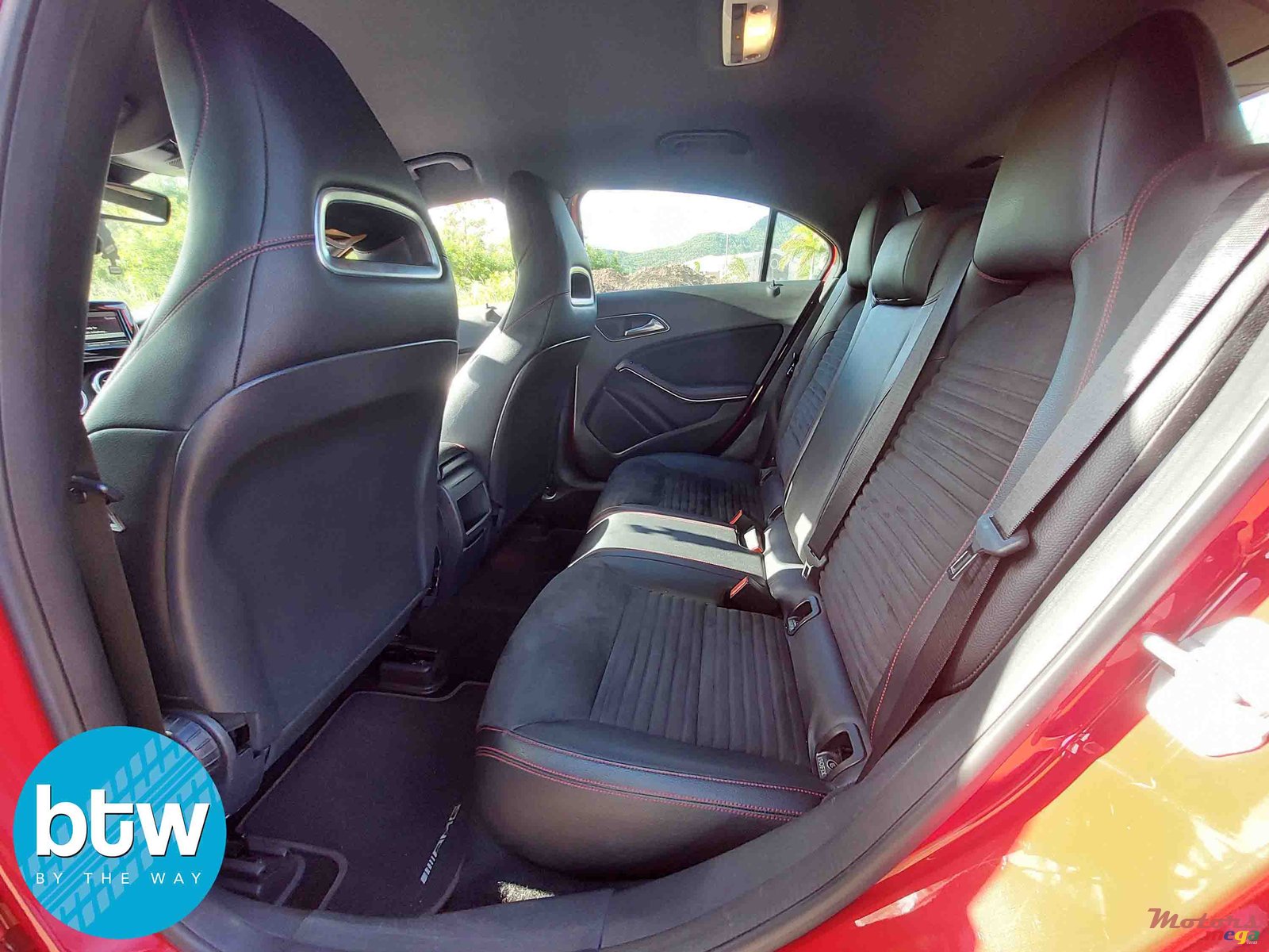 2014' Mercedes-Benz A 200 photo #5